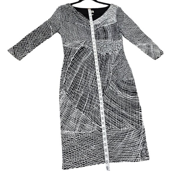 Anne Klein Size 6 Black & White Abstract Print Sheath Dress With Draped Neckline - Picture 3 of 8